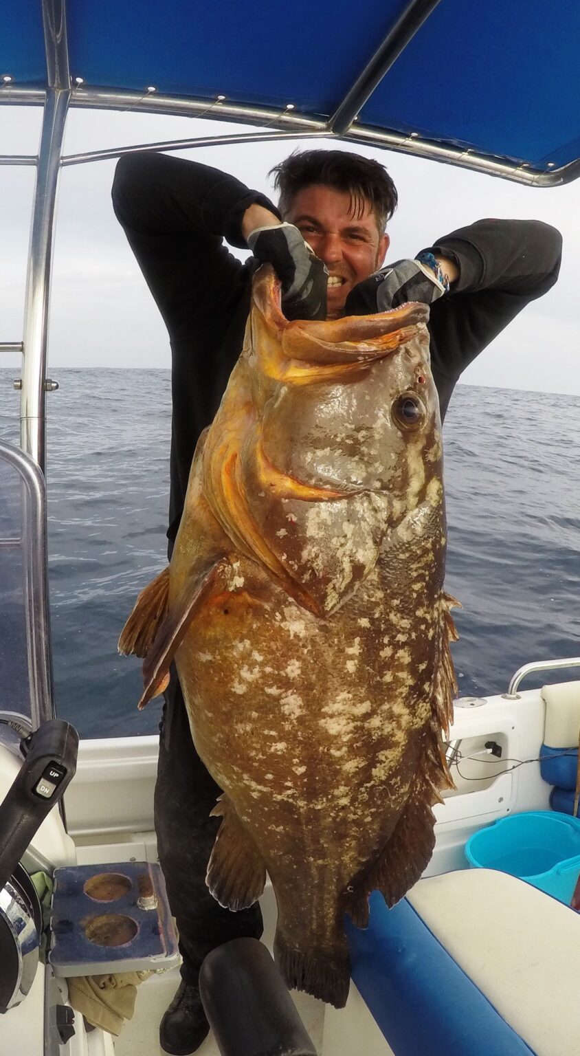 David Burriel Fishing Charter reserva de excursiones de pesca marítima en Jávea